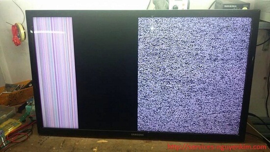 Sửa lỗi tivi bị đen nửa màn hình