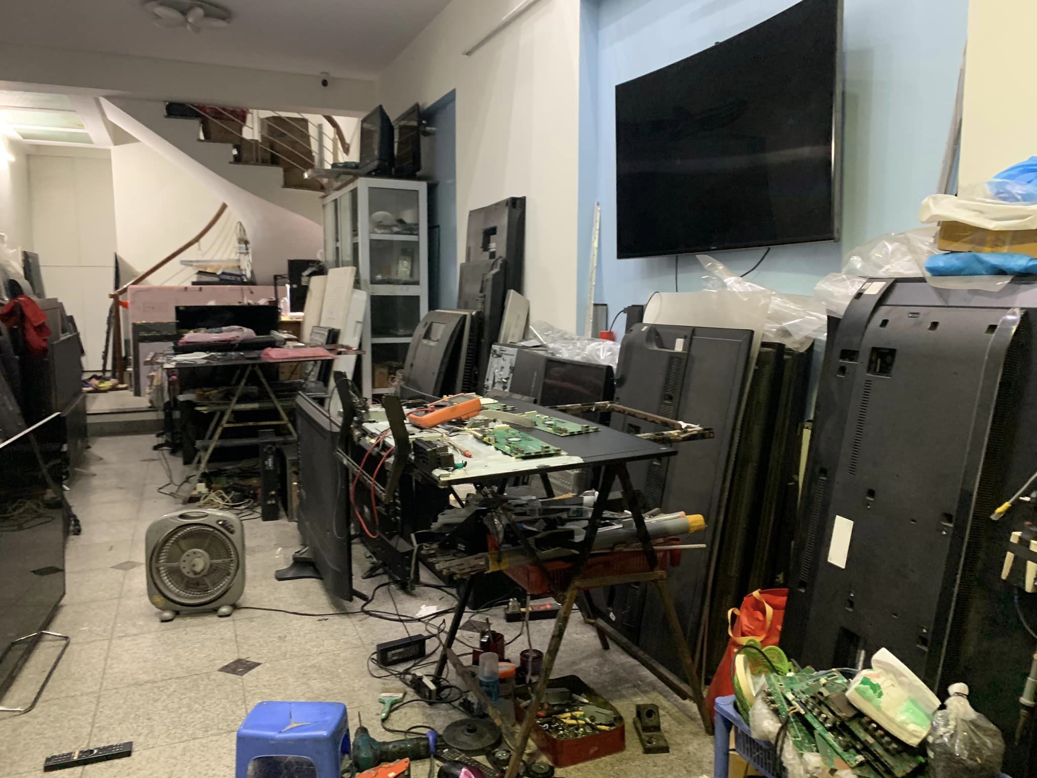 Dịch Vụ Sửa Chữa Tivi Tại Nhà Hà Nội Dịch Vụ Sửa Chữa Tivi Tại Nhà Hà Nội