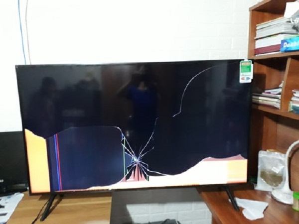 Giá Thay Màn Hình Tivi Samsung