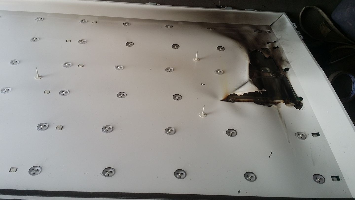 Thay Đèn LED Tivi LG Giá Bao Nhiêu