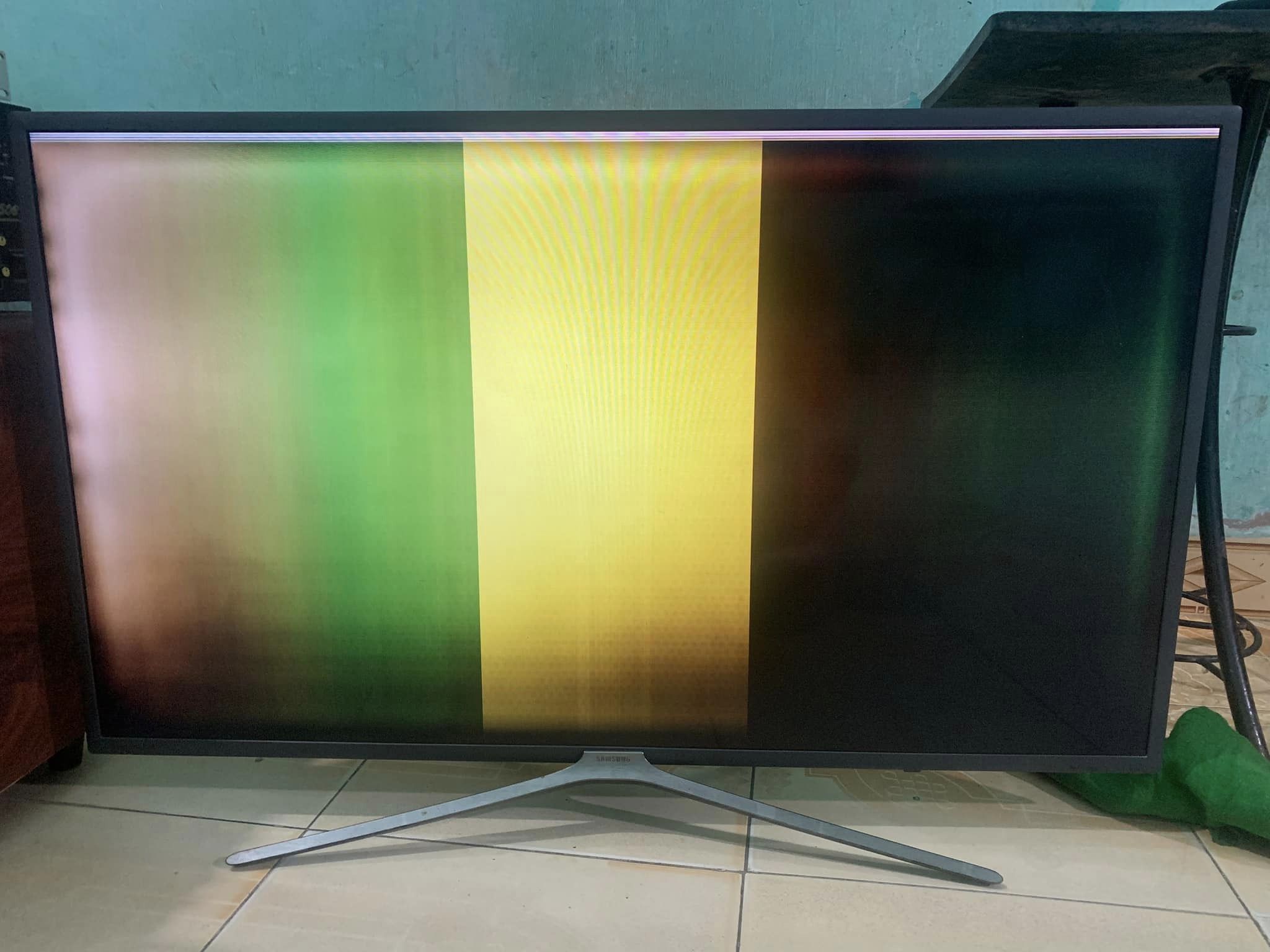 Thay Màn Hình Tivi Casper 32 Inch Giá Bao Nhiêu?