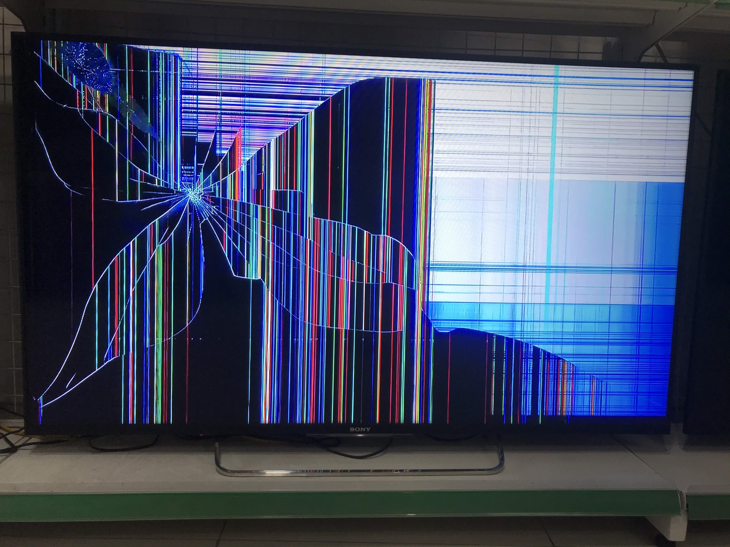 Thay Màn Hình Tivi Sony 43W800F Giá Bao Nhiêu?