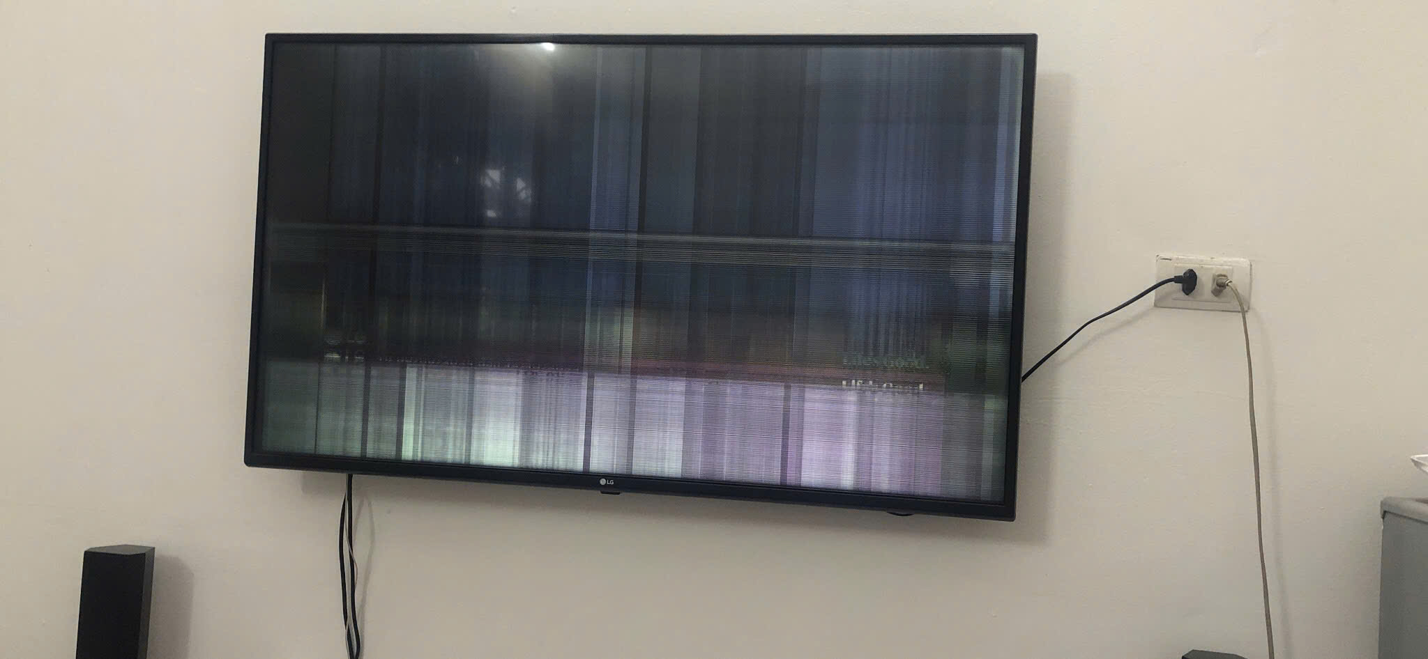 Thay Màn Hình Tivi Sony 50W800C Giá Bao Nhiêu?