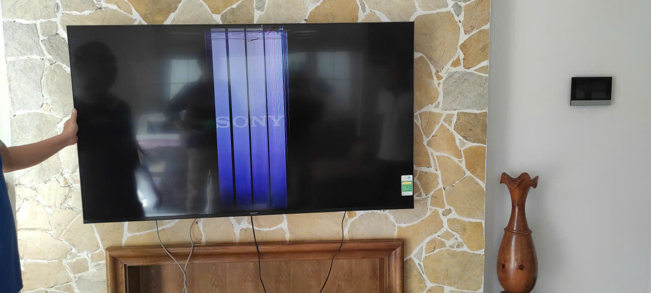 Thay Màn Hình Tivi Sony 65" 75" 85" Giá Bao Nhiêu?