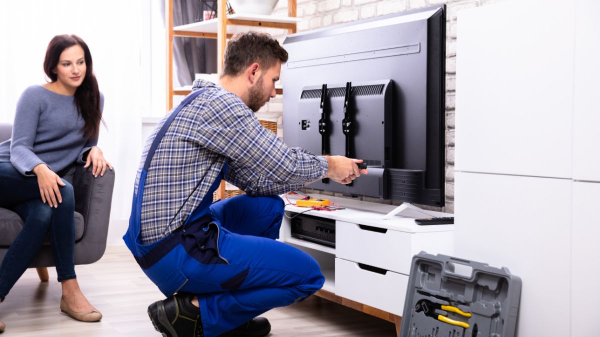 Trung Tâm Sửa Tivi LG Tại TPHCM Uy Tín