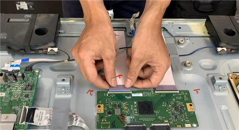 Sửa Tivi FFALCON Tại Nhà Hà Nội Giá Rẻ