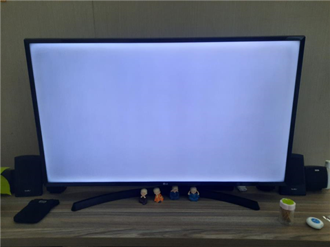 Tivi TCL Bị Trắng Màn Hình