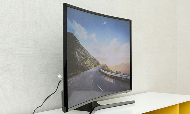 Smart Tivi Samsung màn hình cong 55 inch UA55JU6600